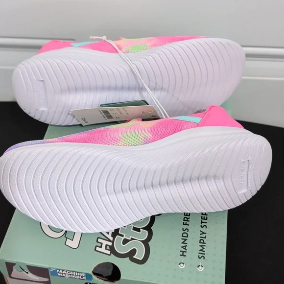 Girls Sketchers Shoes Sizes 2 & 3 Multicolor Step-In Sneakers NWT - Picture 5 of 7